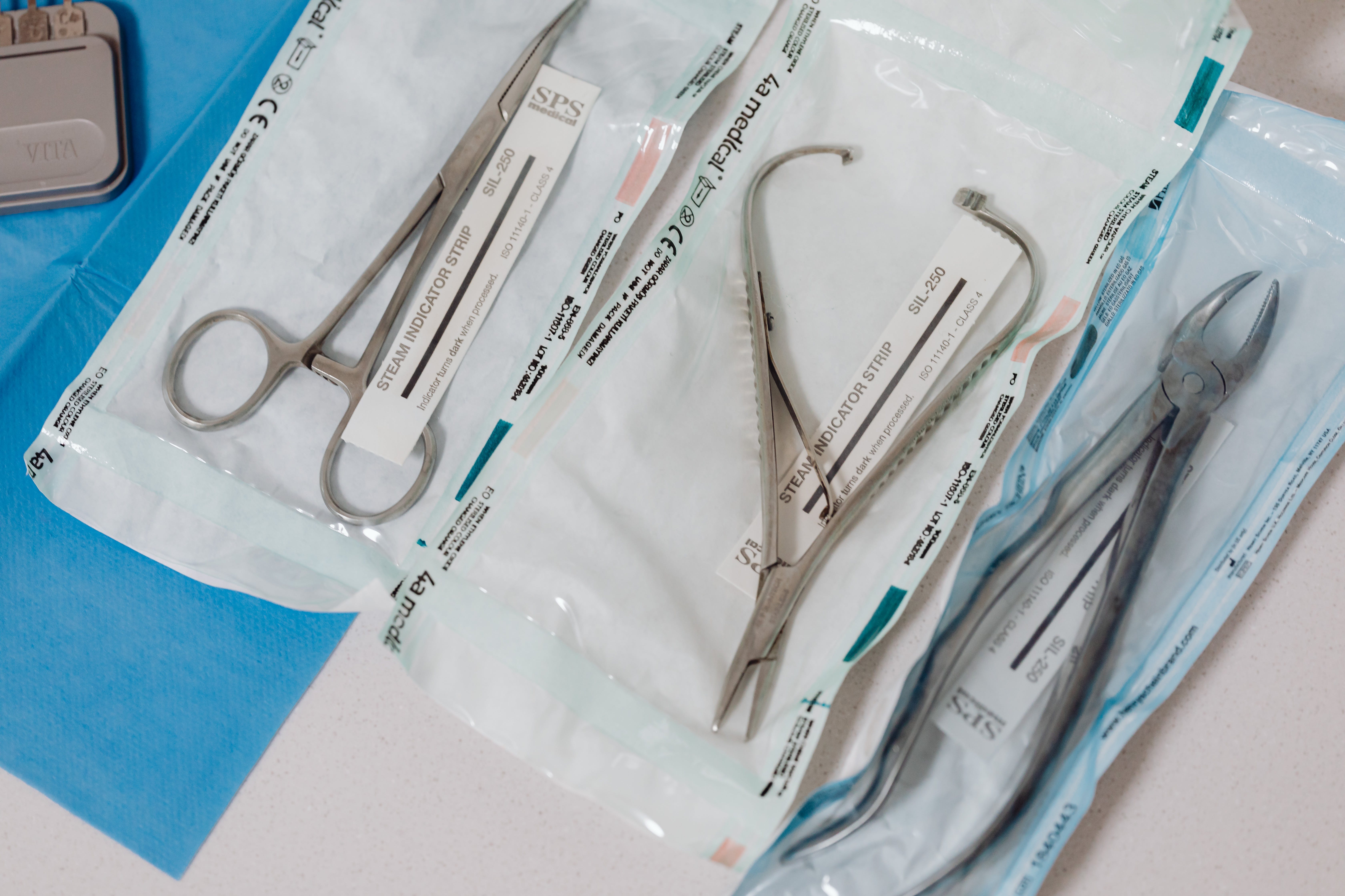 KKH launches novel minimally invasive option for gynaecological surgeries with quick recovery time